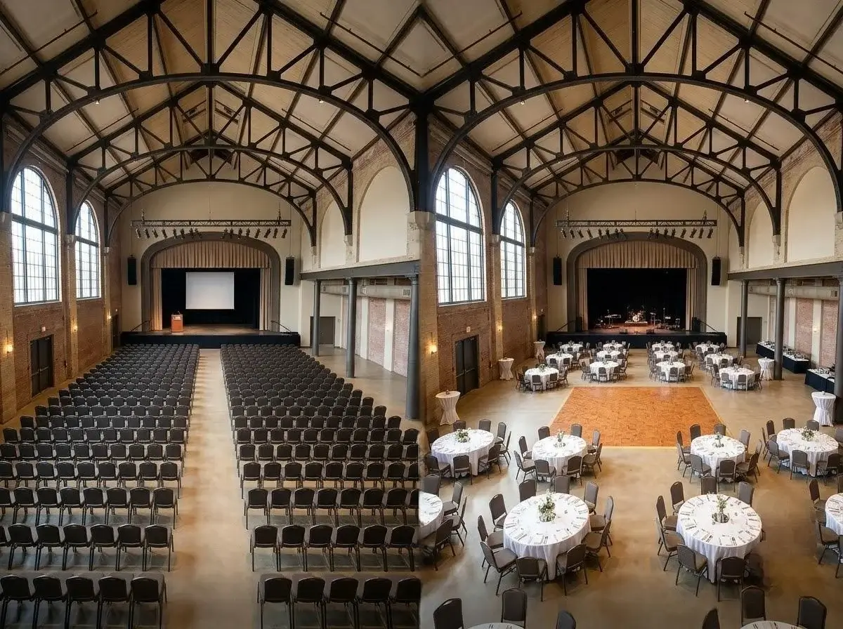 Venue 5 banqueting hall in theatre-style and dinner and dance layouts
